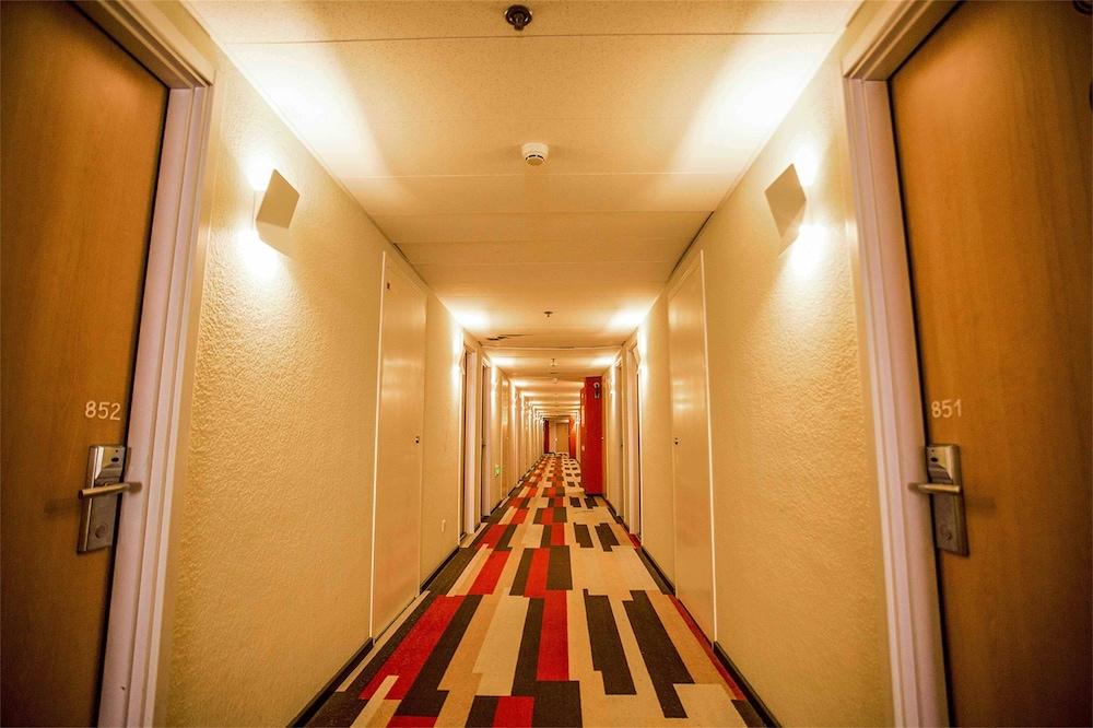 ホテル イビス チンダオ ニンシア ロード 青島市 エクステリア 写真